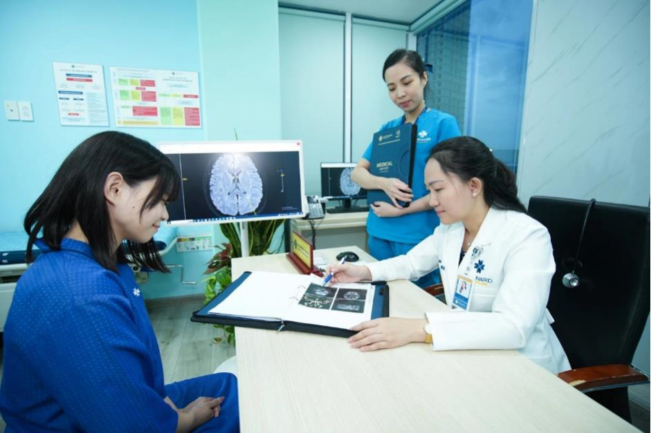 2 nghiên cứu từ Bernard được đánh giá cao tại Hội nghị Ningen Dock Nhật Bản- Ảnh 2.