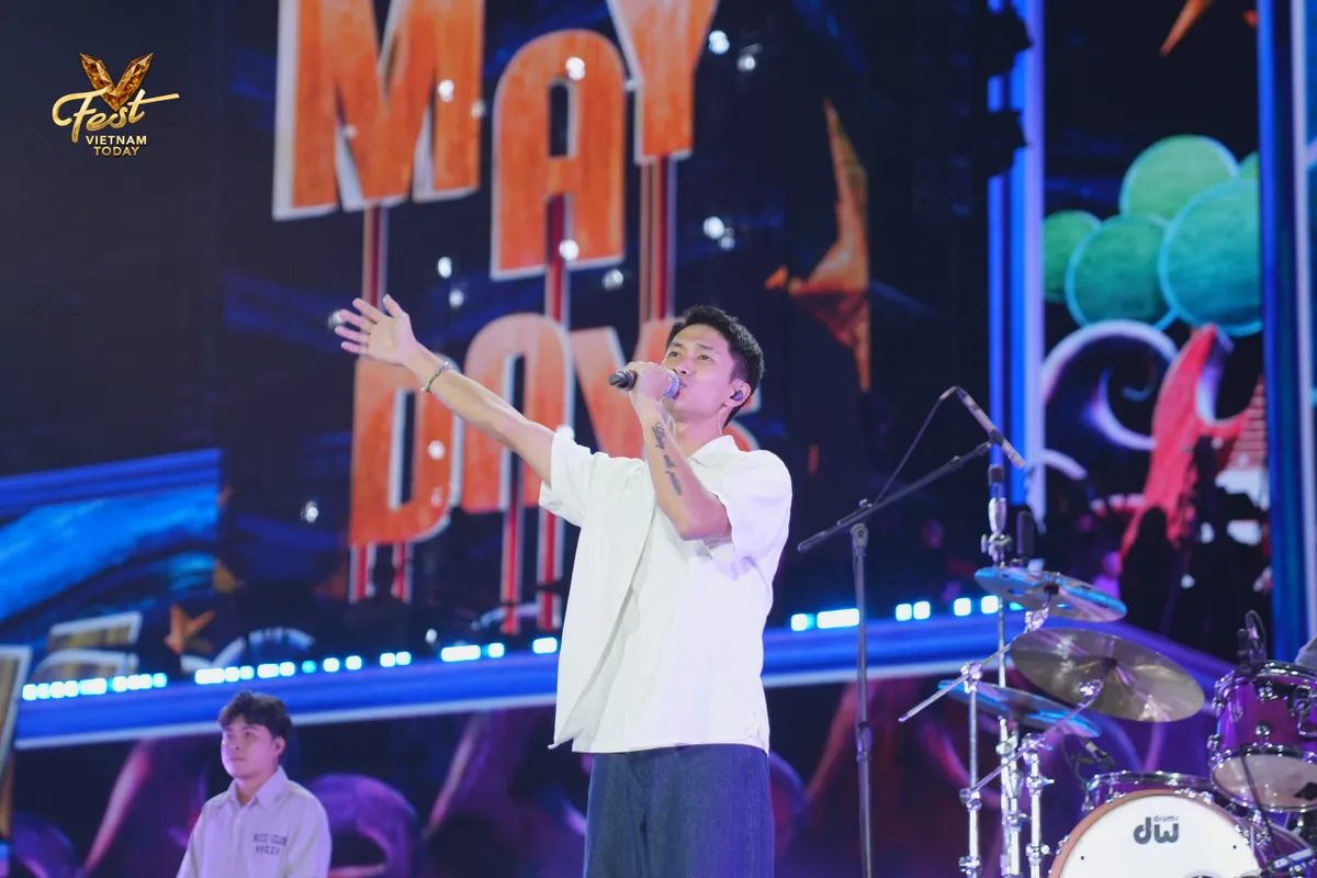 Những khoảnh khắc ấn tượng mở màn V Fest - Vietnam Today (Phần 1) - Ảnh 9.