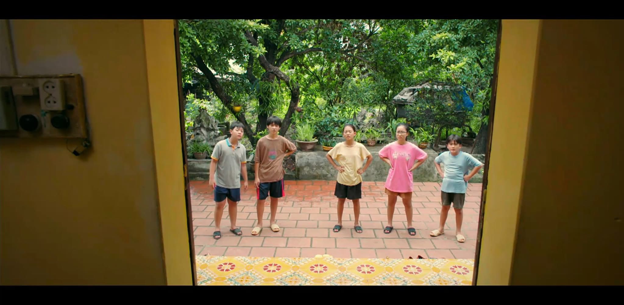 Cách em 1 milimet: Lộ diện dàn diễn viên khi trưởng thành toàn 'cực phẩm'- Ảnh 2.