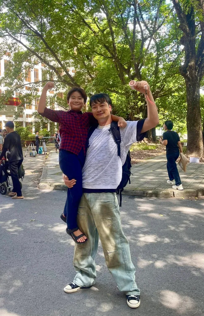 Cách em 1 milimet: Lộ diện dàn diễn viên khi trưởng thành toàn 'cực phẩm'- Ảnh 9.