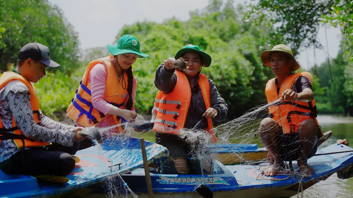 Định vị du lịch Cà Mau trong bản đồ quốc gia: Từ “điểm cuối” đến cực Nam năng động - Ảnh 1.