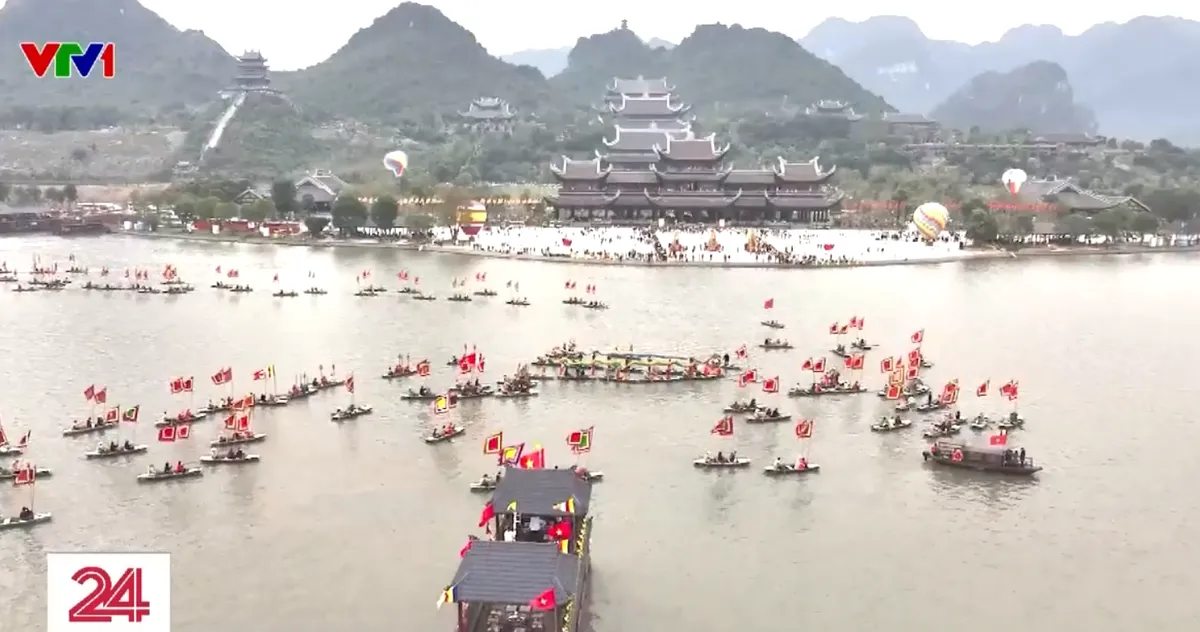 Du lịch Ninh Bình nỗ lực tăng tốc những tháng cuối năm- Ảnh 1.