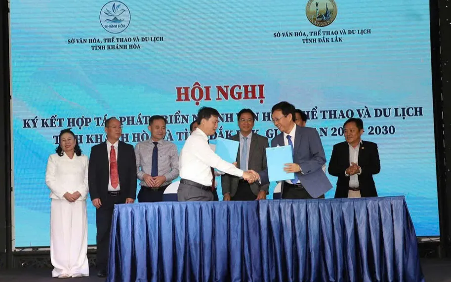 Khánh Hòa - Đắk Lắk: Hợp tác phát triển sản phẩm du lịch biển, rừng.