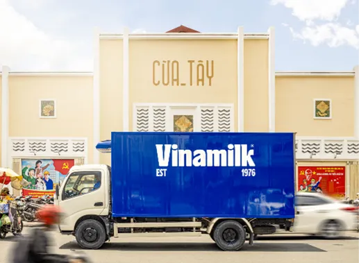 Doanh nghiệp FMCG duy nhất trình diễn công nghệ tự phát triển tại AWS Cloud Day 2025 - Ảnh 3.