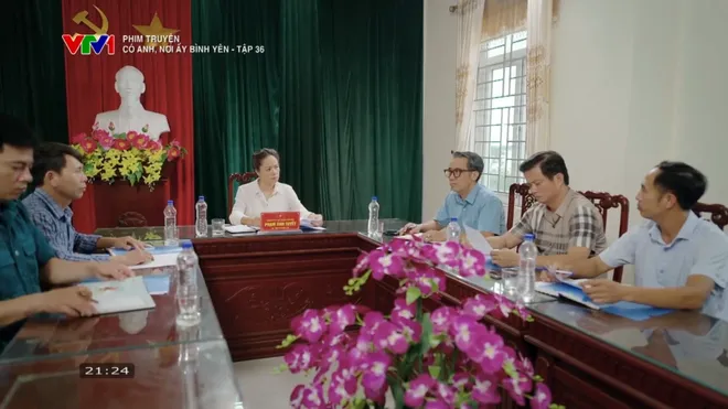 Có anh, nơi ấy bình yên - Tập 36: Xuân rút chân khỏi trại lợn đúng kế hoạch của Bằng - Ảnh 1.