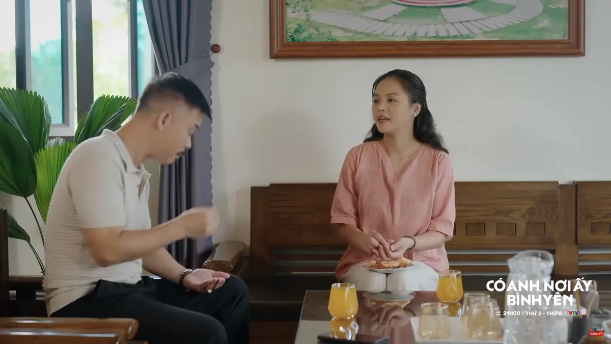 Có anh, nơi ấy bình yên - Tập 37: Vân nghi ngờ mối quan hệ giữa chồng mình và Hồng Tơ - Ảnh 2.