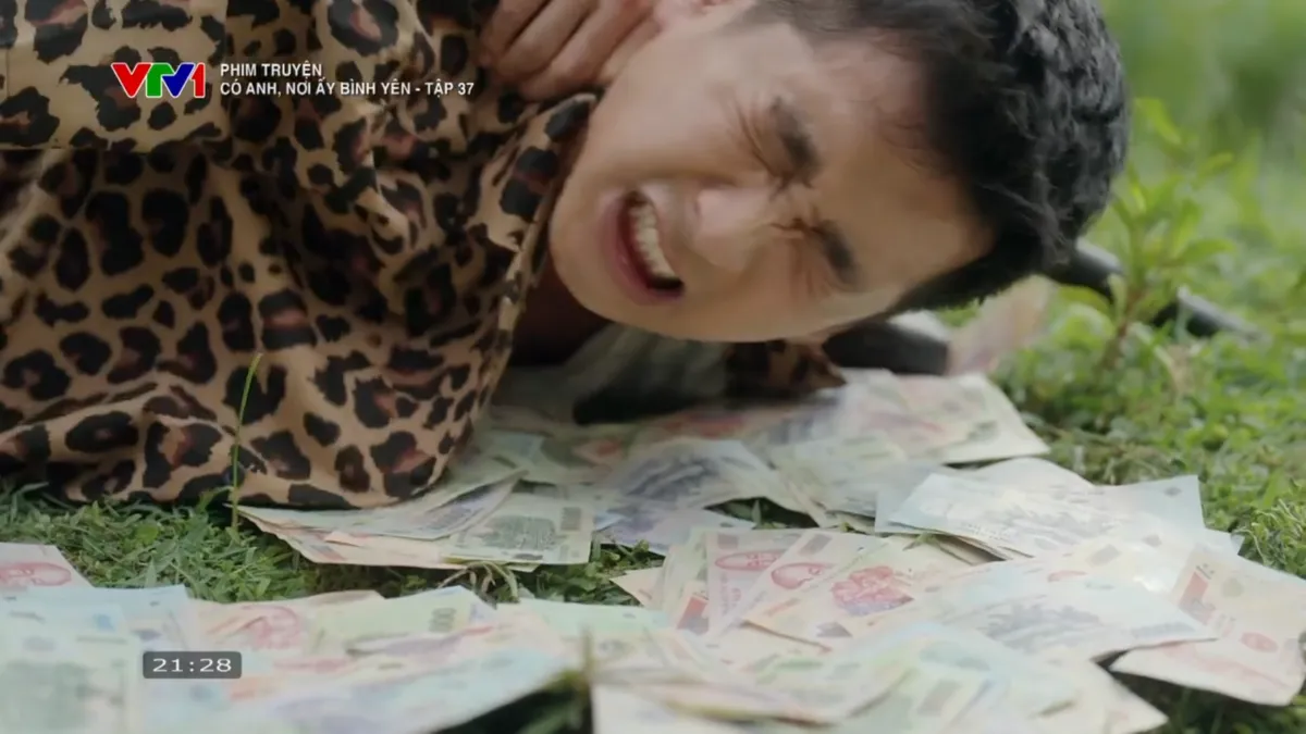 Có anh, nơi ấy bình yên - Tập 37: Tiến bị bắt vì đánh bạc, Ông Thứ thẳng thắn với Bằng - Ảnh 7.