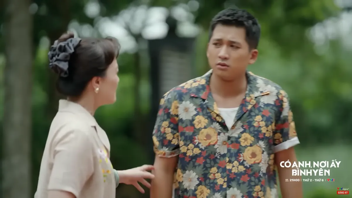 Có anh, nơi ấy bình yên - Tập 35: Vợ Chủ tịch xã ngỡ ngàng khi gặp người mua mỏ đá - Ảnh 1.