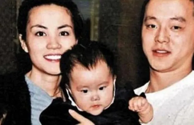 Rộ tin Vương Phi từng kiếm được 22 triệu USD cho một buổi biểu diễn - Ảnh 3.